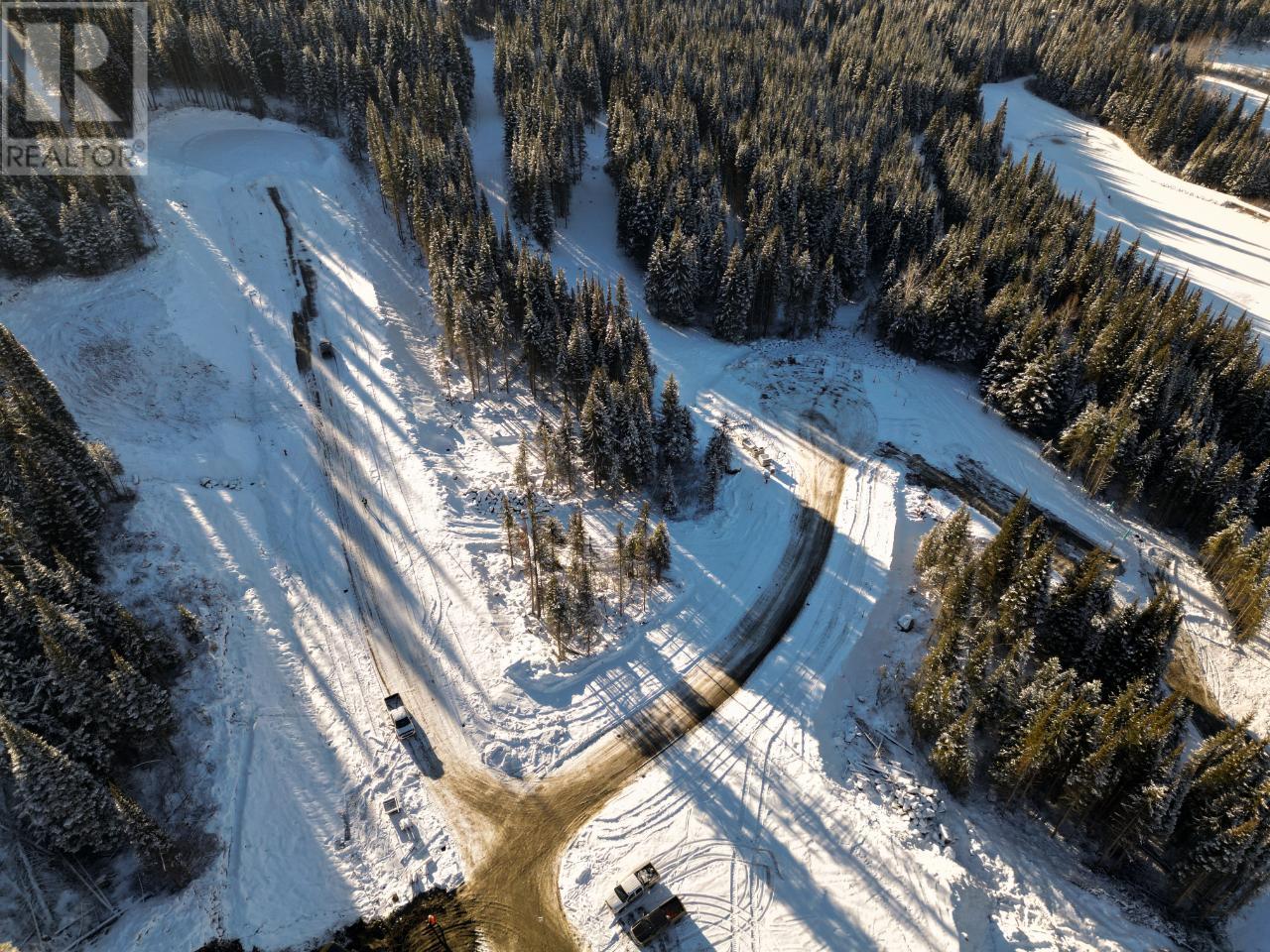 LOT 2 MCGILLIVRAY LAKE DRIVE