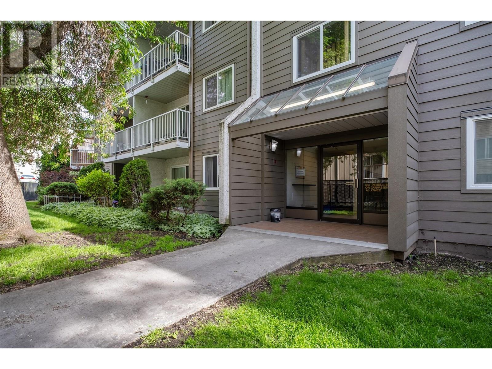 395 Franklyn Road Unit# 108