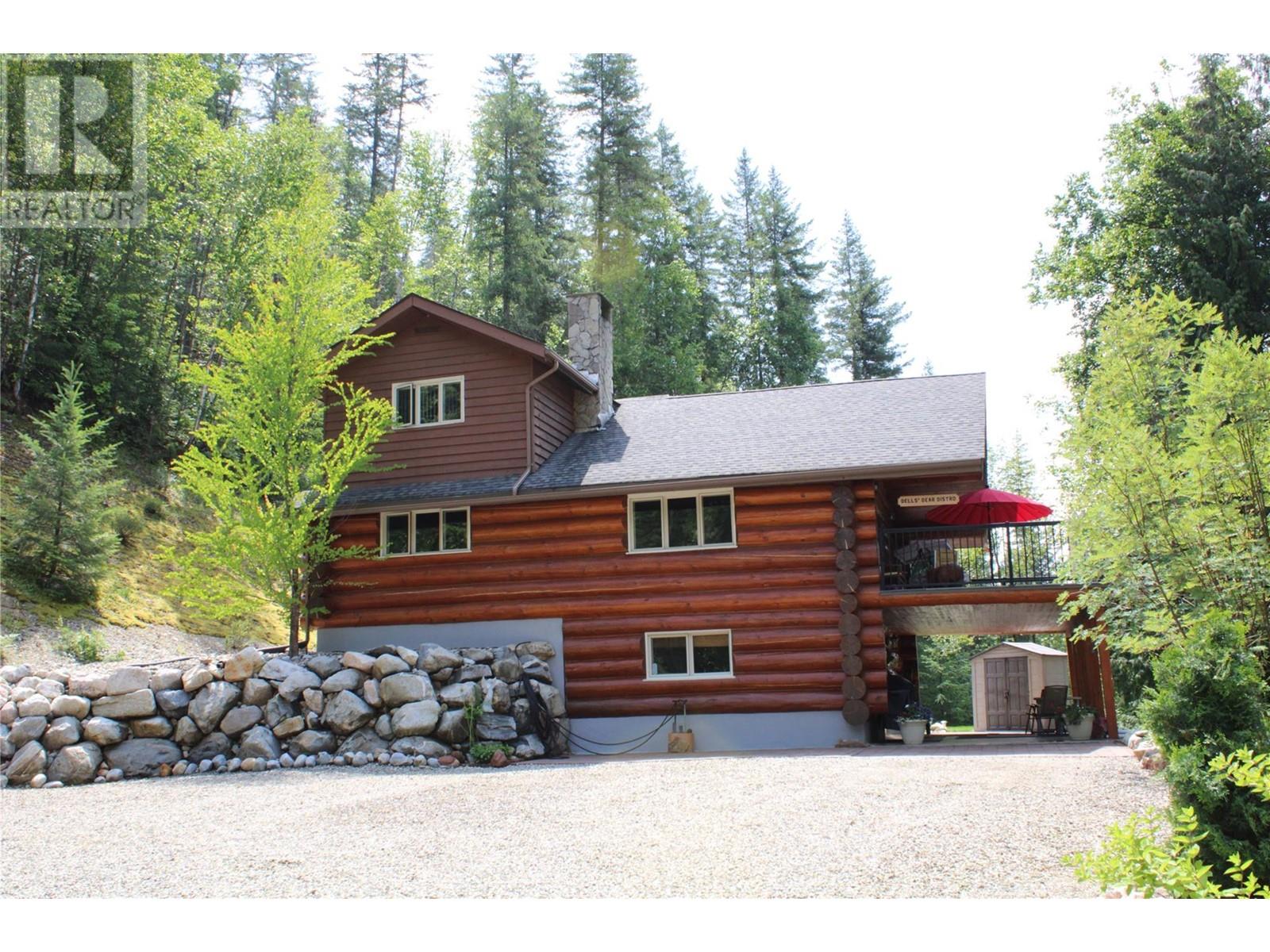 1372 Seymour River Road