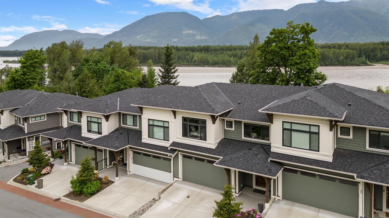 22 43575 CHILLIWACK MOUNTAIN ROAD