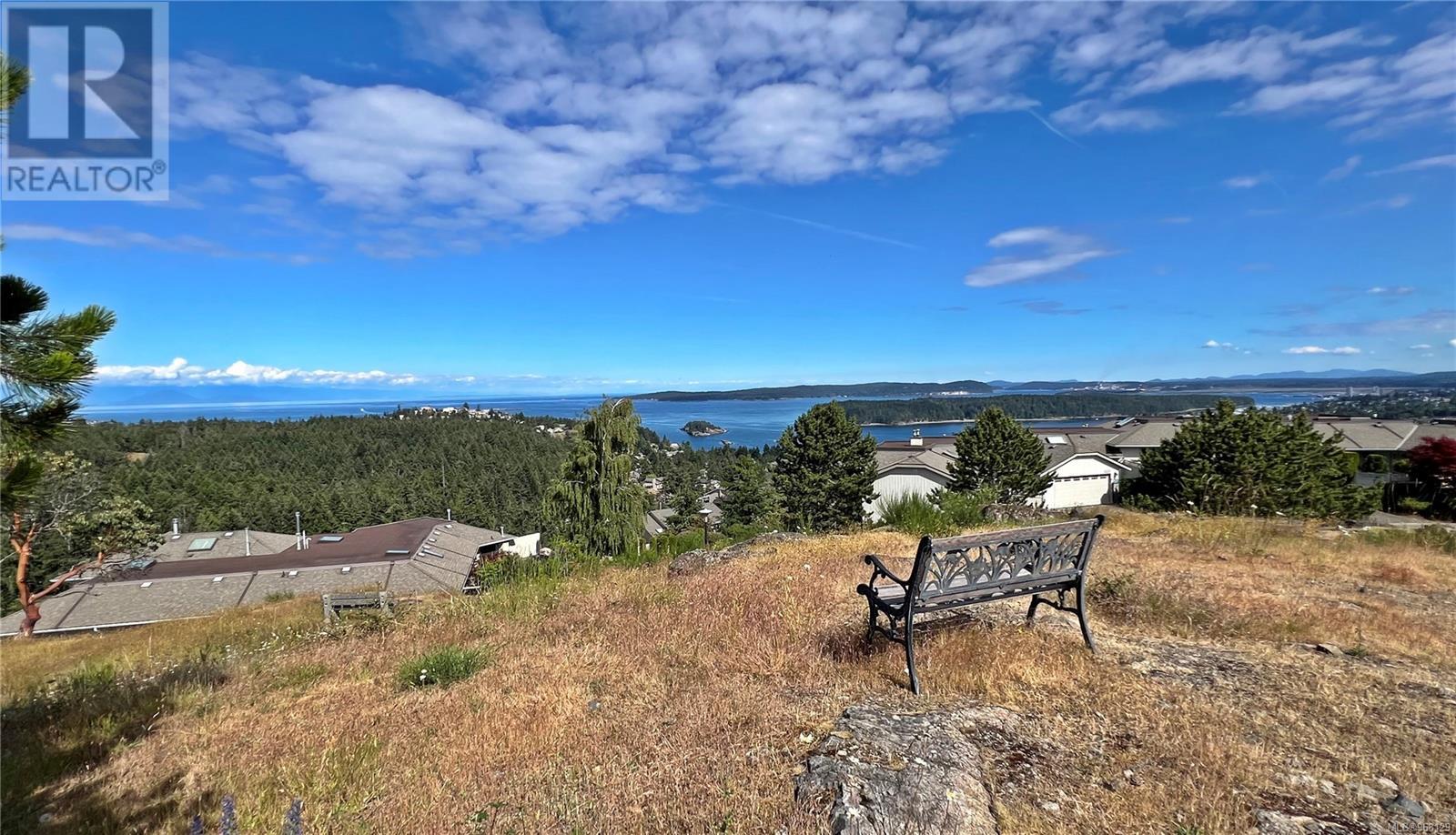 3240 Fieldstone Way, Nanaimo