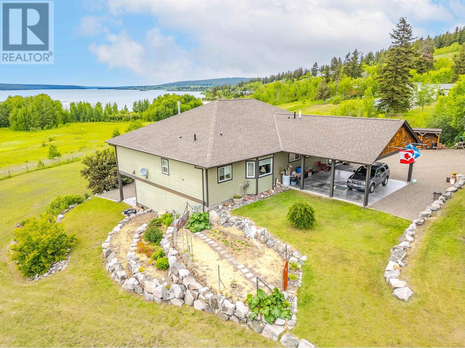 4162 LAC LA HACHE STN ROAD