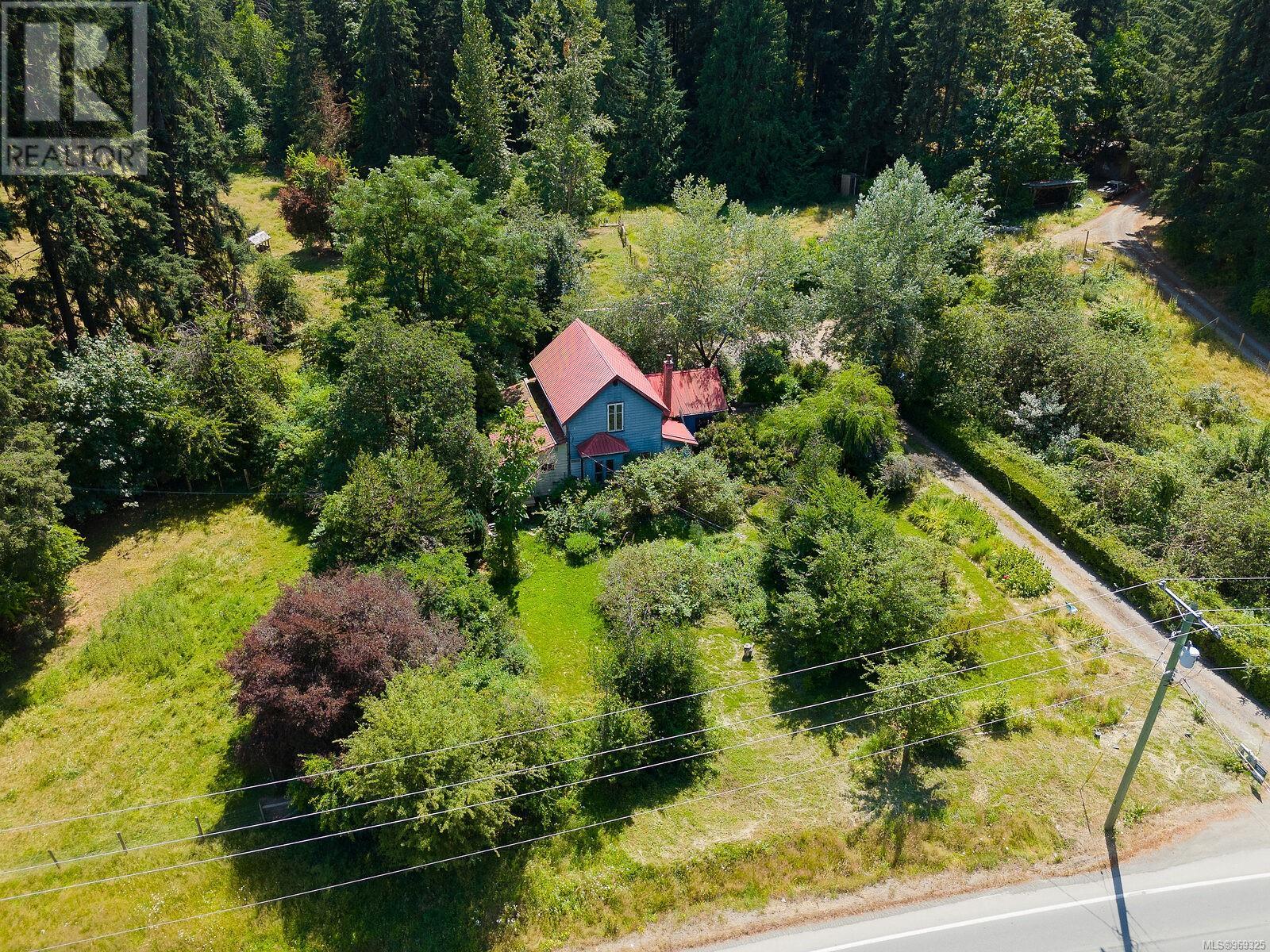 4098 Cowichan Lake Rd