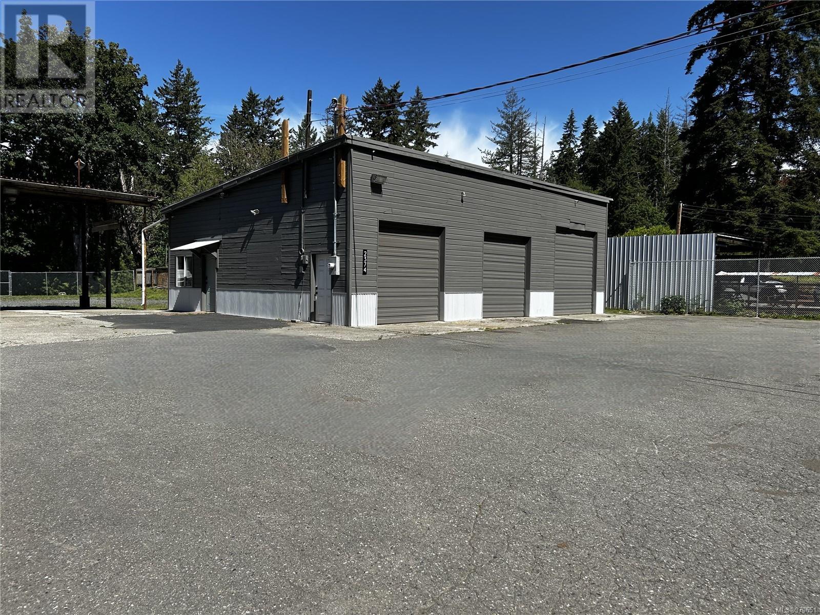 2374 Sooke River Rd