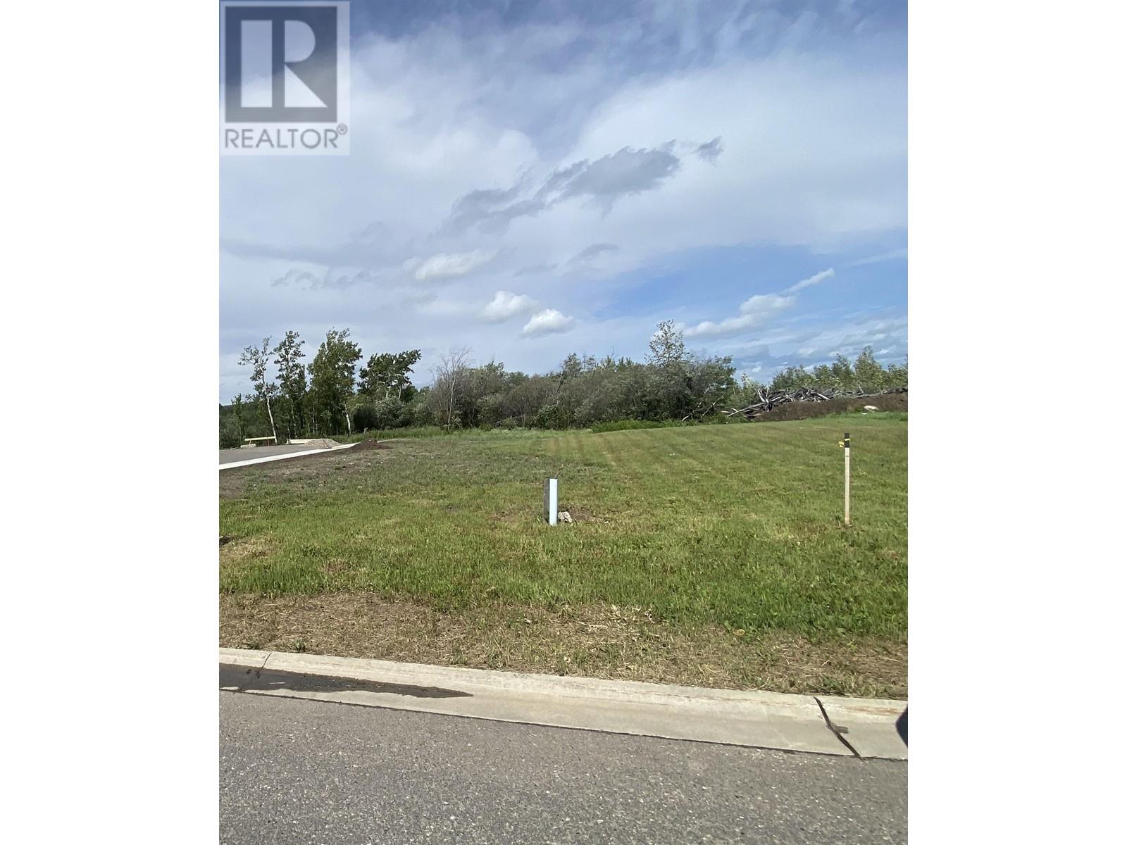 LOT 11 114A AVENUE