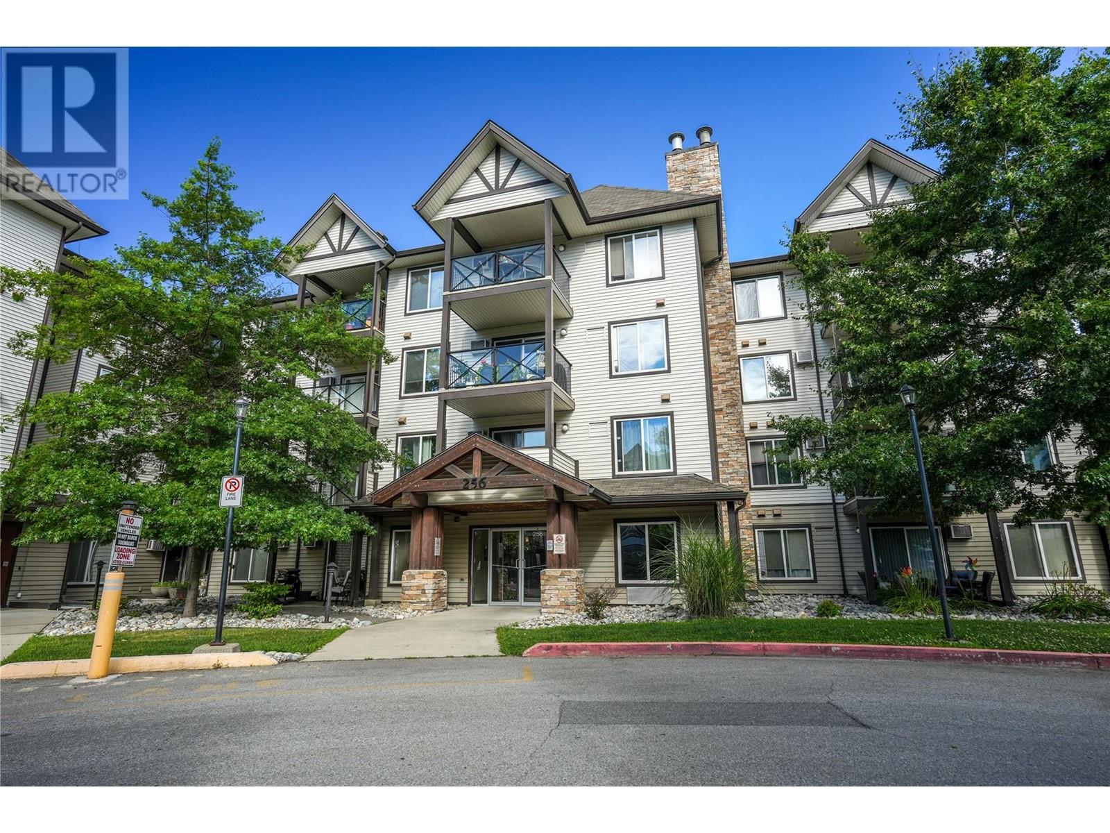 256 Hastings Avenue Unit# 212