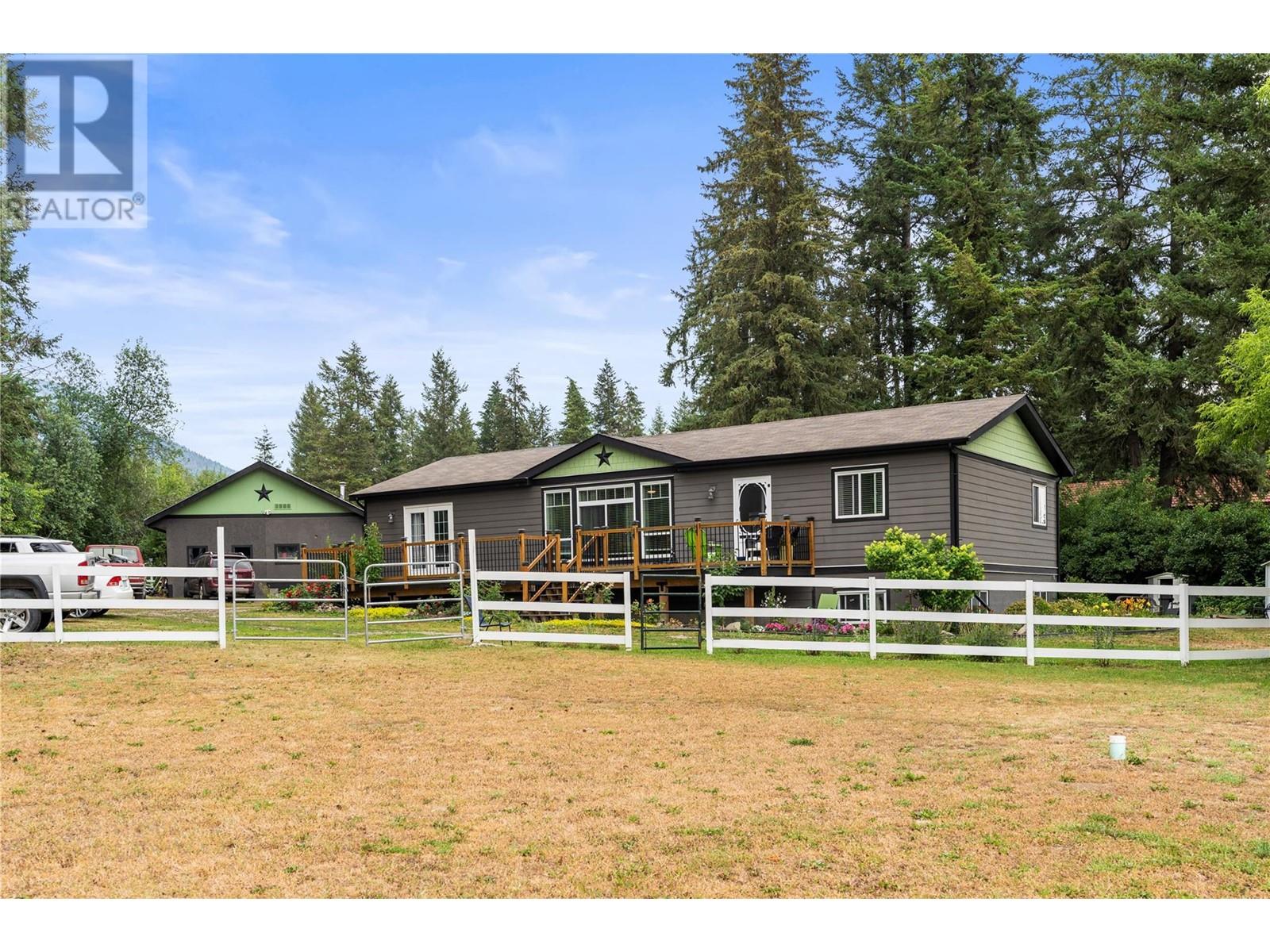 272 Lumby-Mabel Lake Road