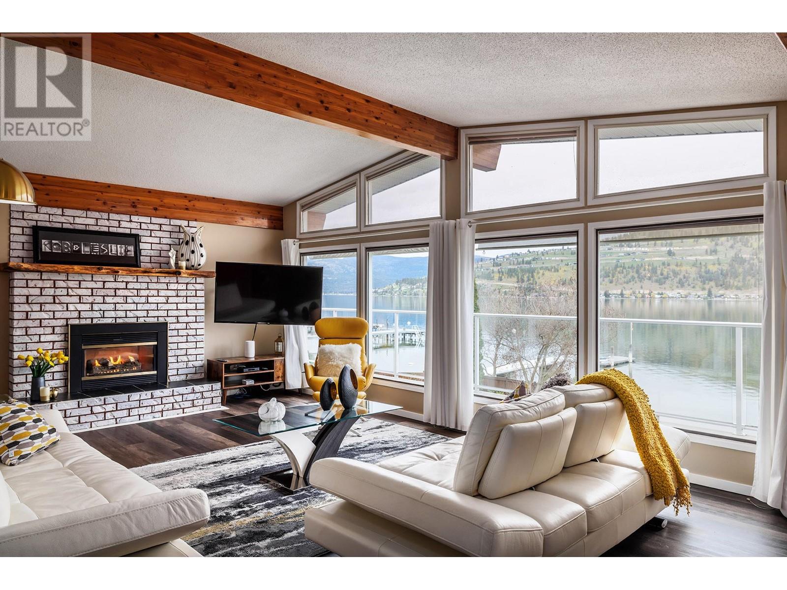 8291 Okanagan Landing Road