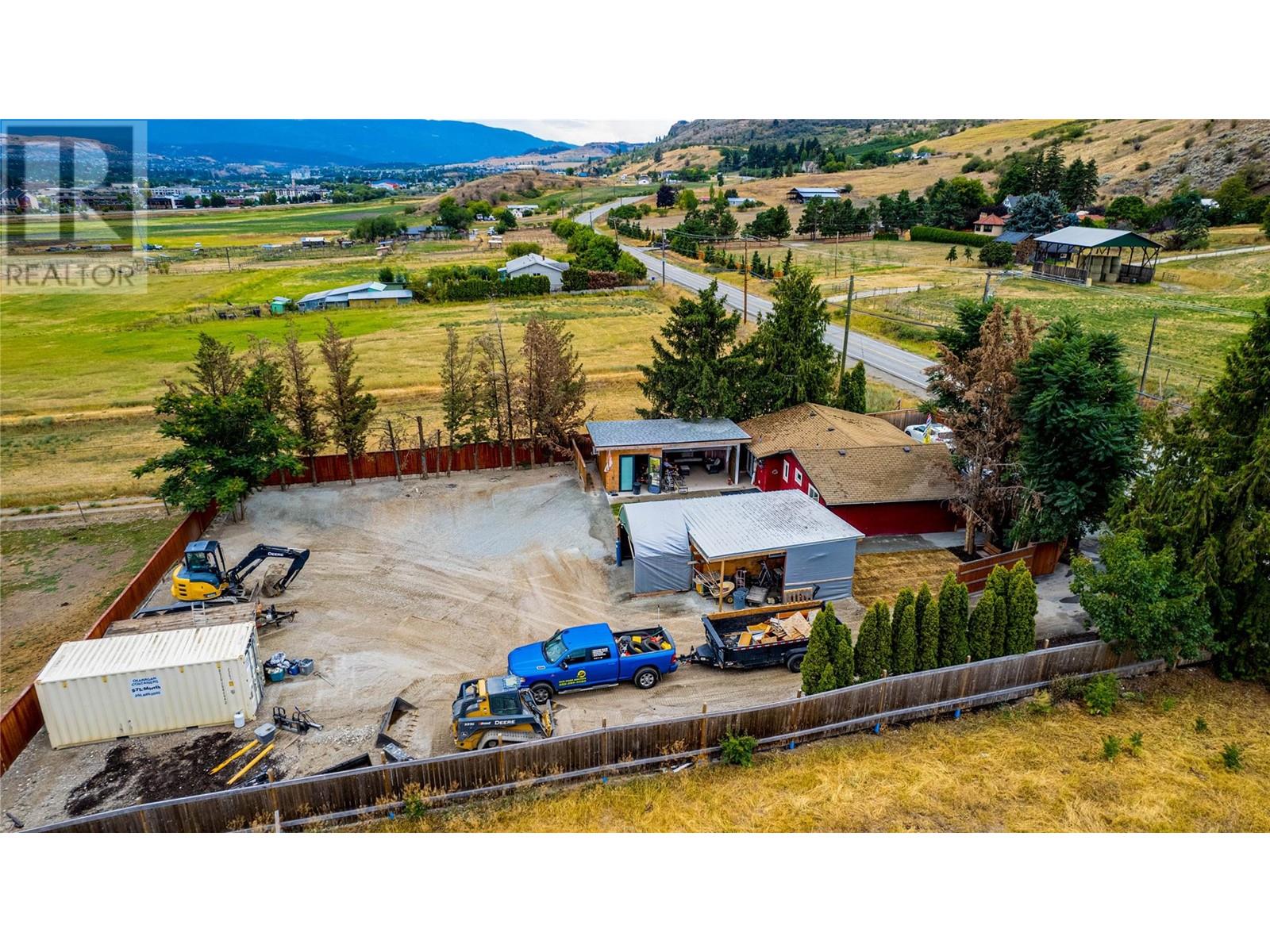 6049 Old Kamloops Road