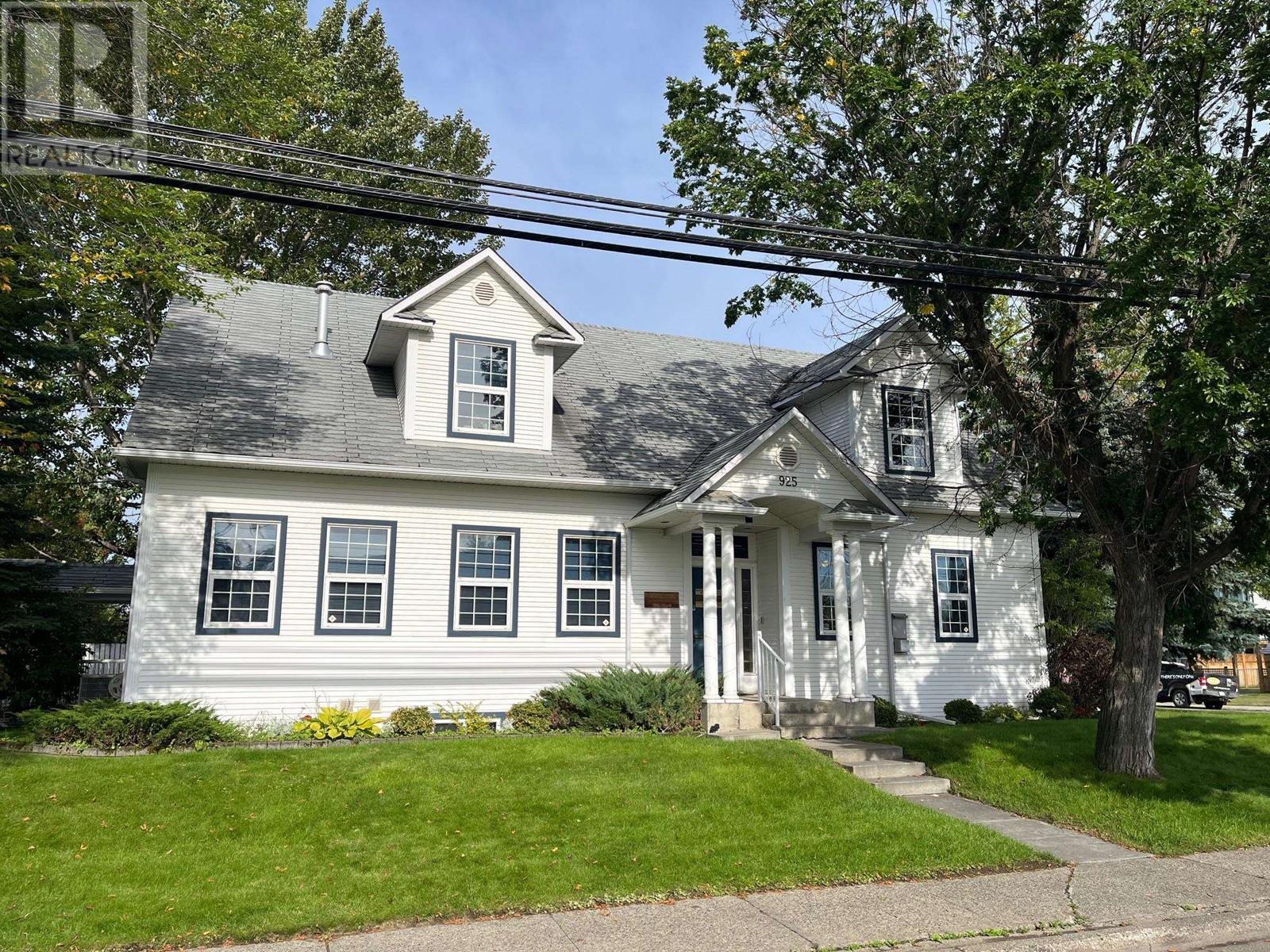 201 925 VANCOUVER STREET