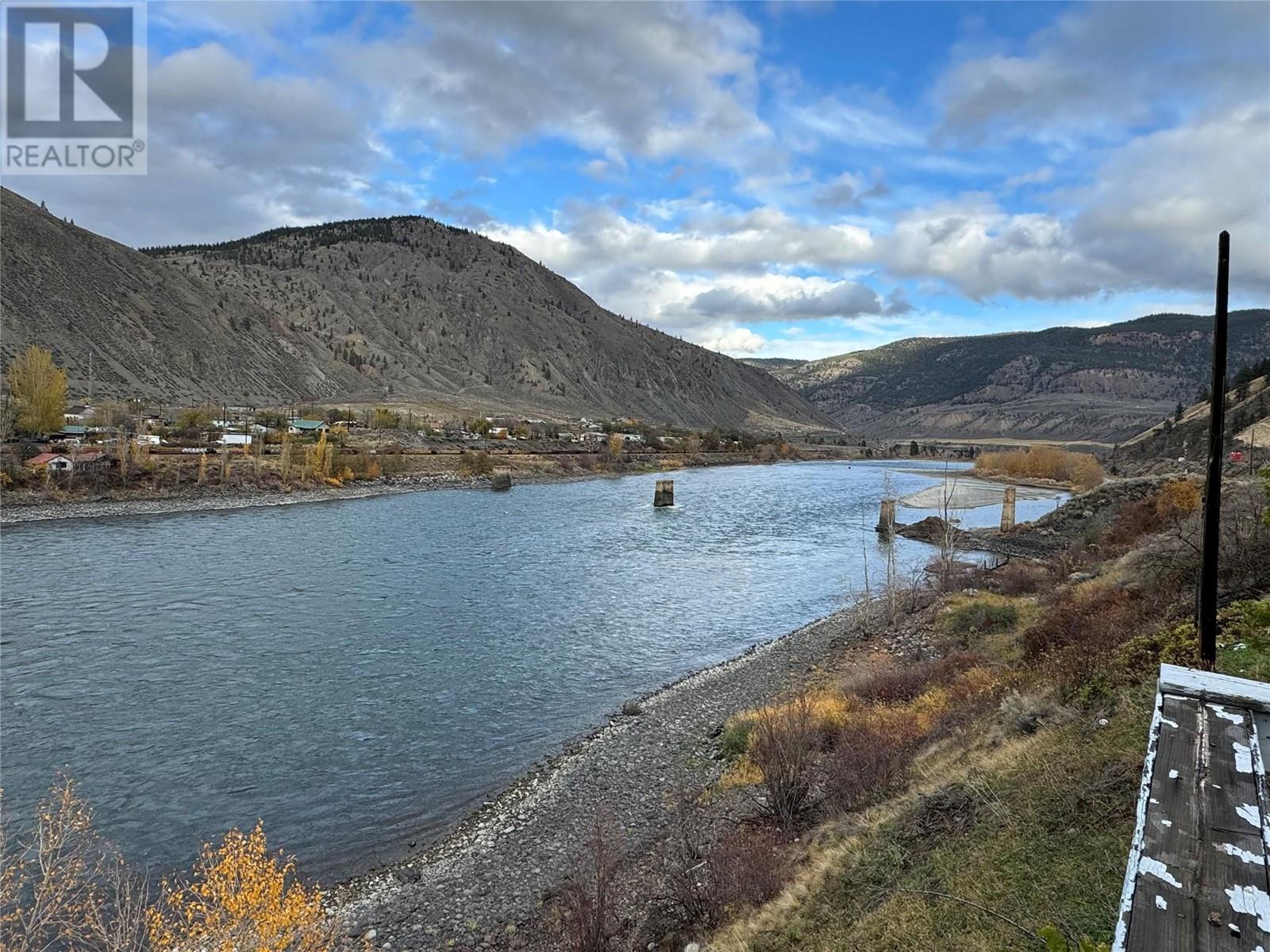 3685 Merritt Spences Bridge Hwy 8 Highway