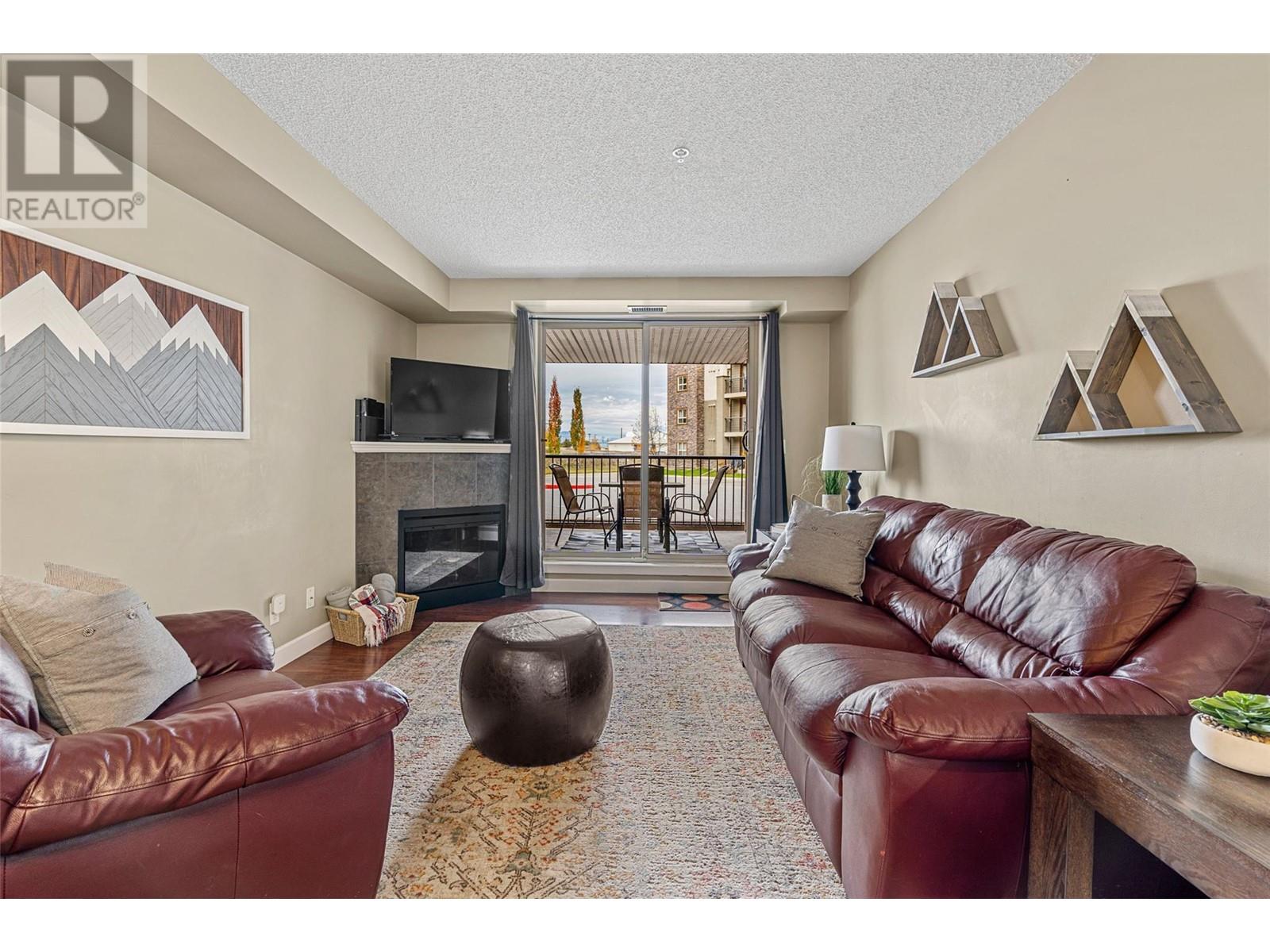 205 THIRD Avenue Unit# 1102