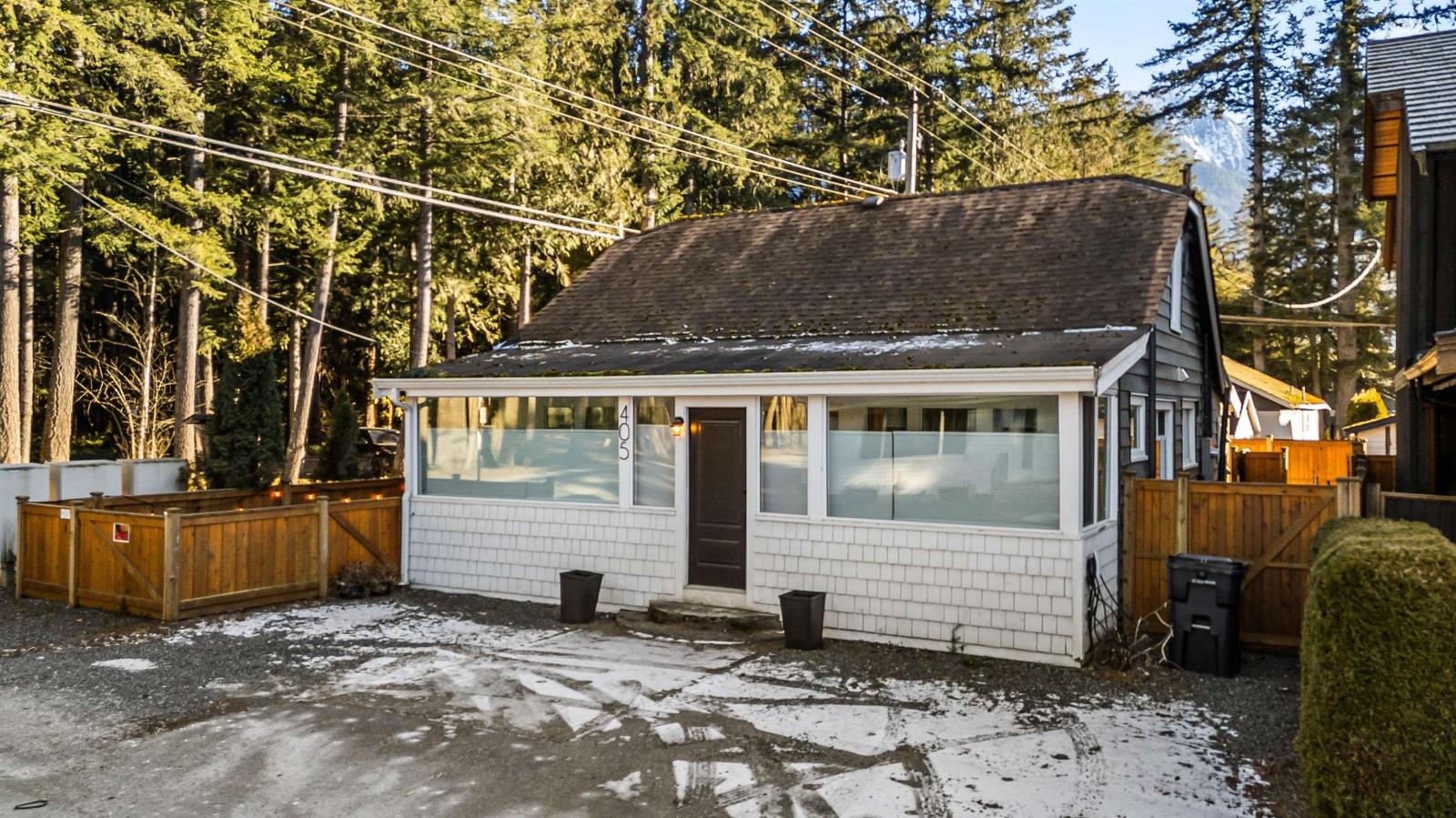 405 BIRCH STREET|Cultus Lake North