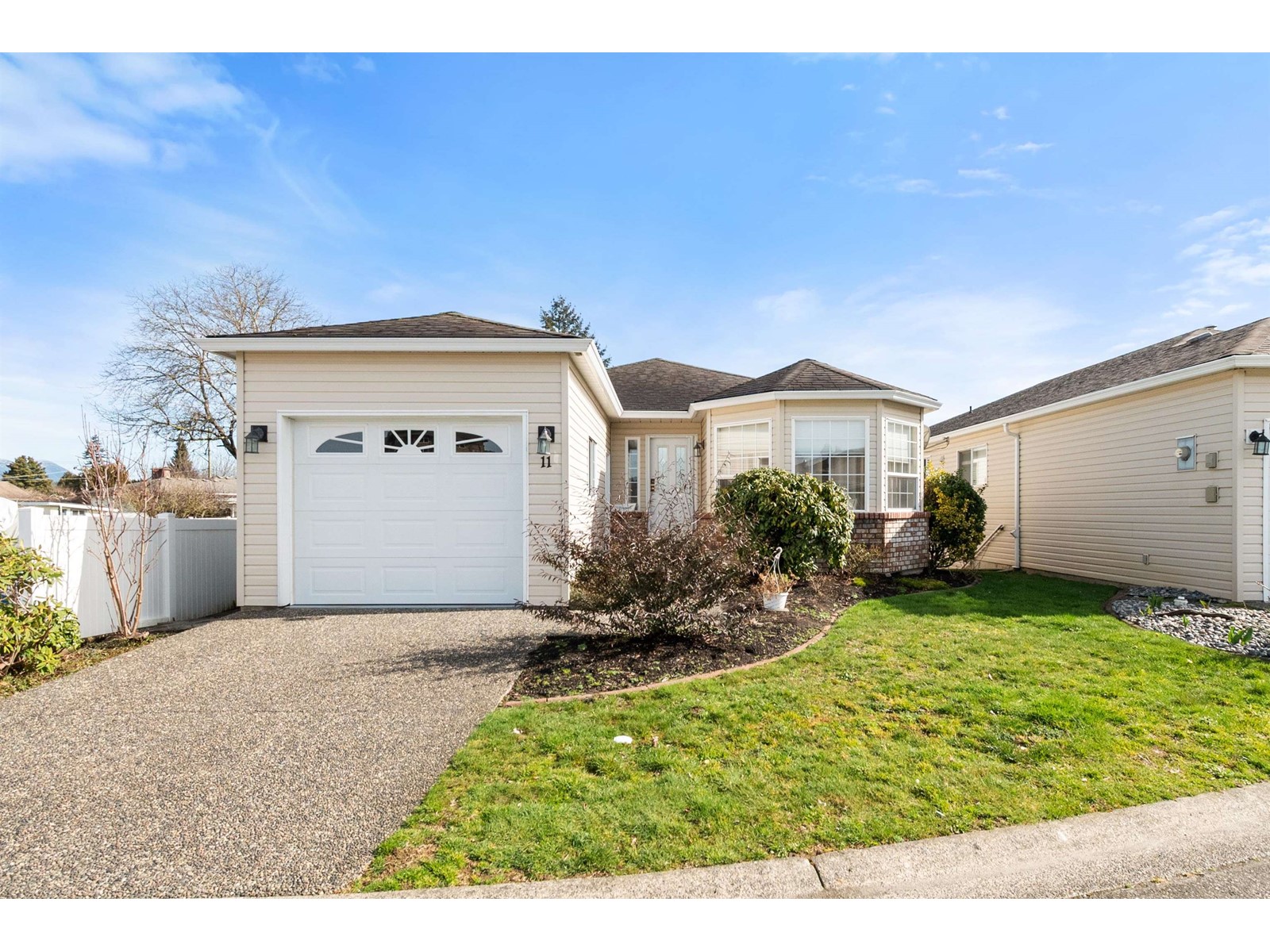 11 8500 YOUNG ROAD|Chilliwack Proper South